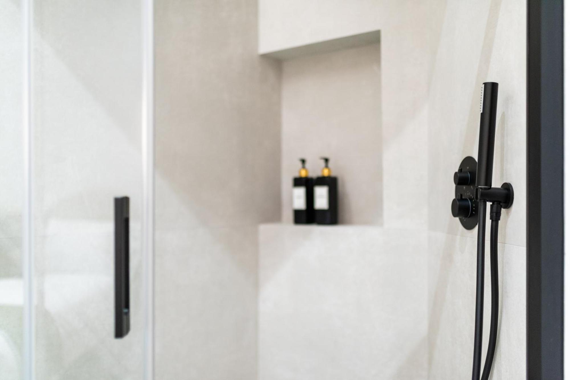 Albahaca Haven Luxury Center Apartment Granada Exterior photo